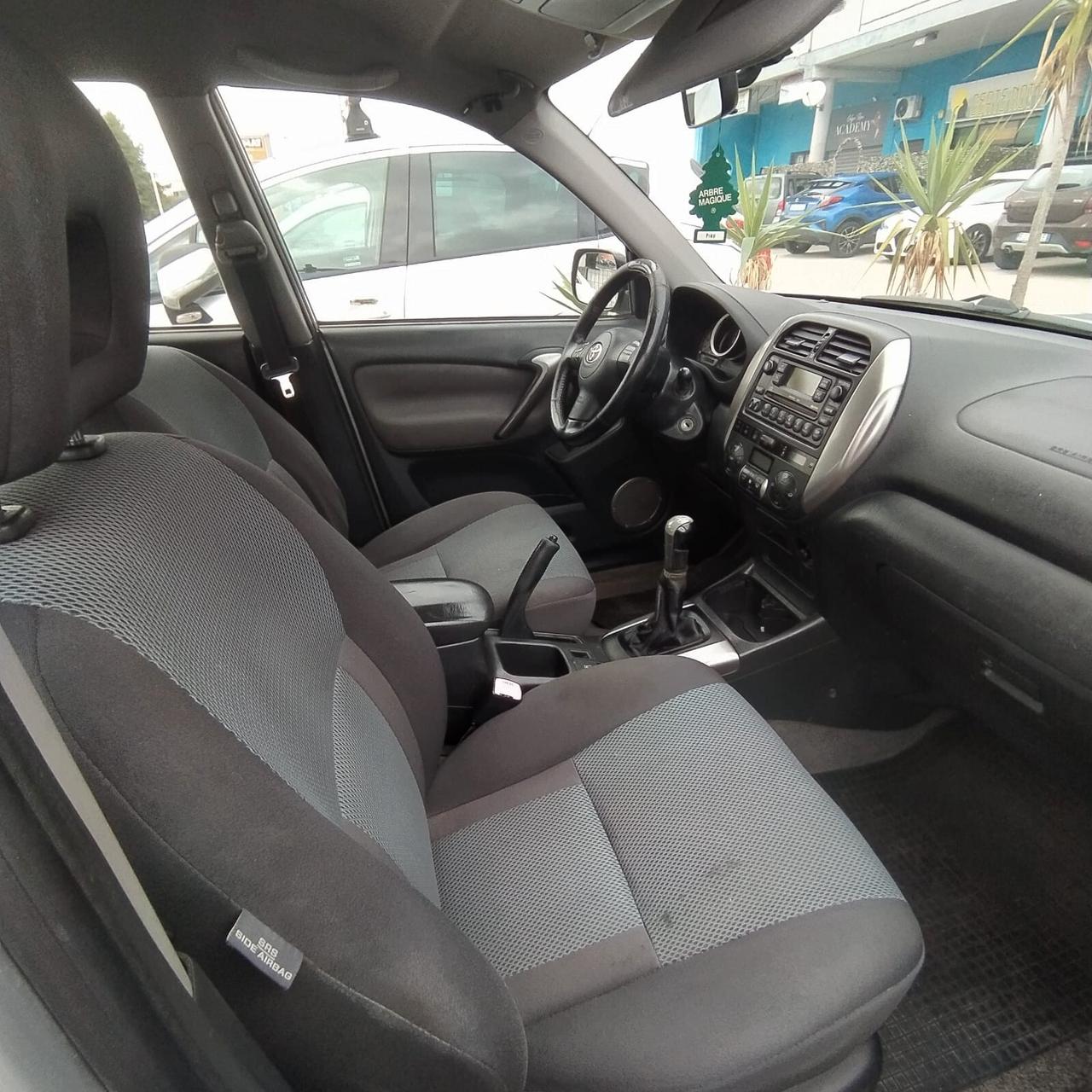 PRIVATO VENDE - VISTO E PIACIUTO - Toyota RAV 4 RAV4 2.0 Tdi D-4D cat 5 porte Sol