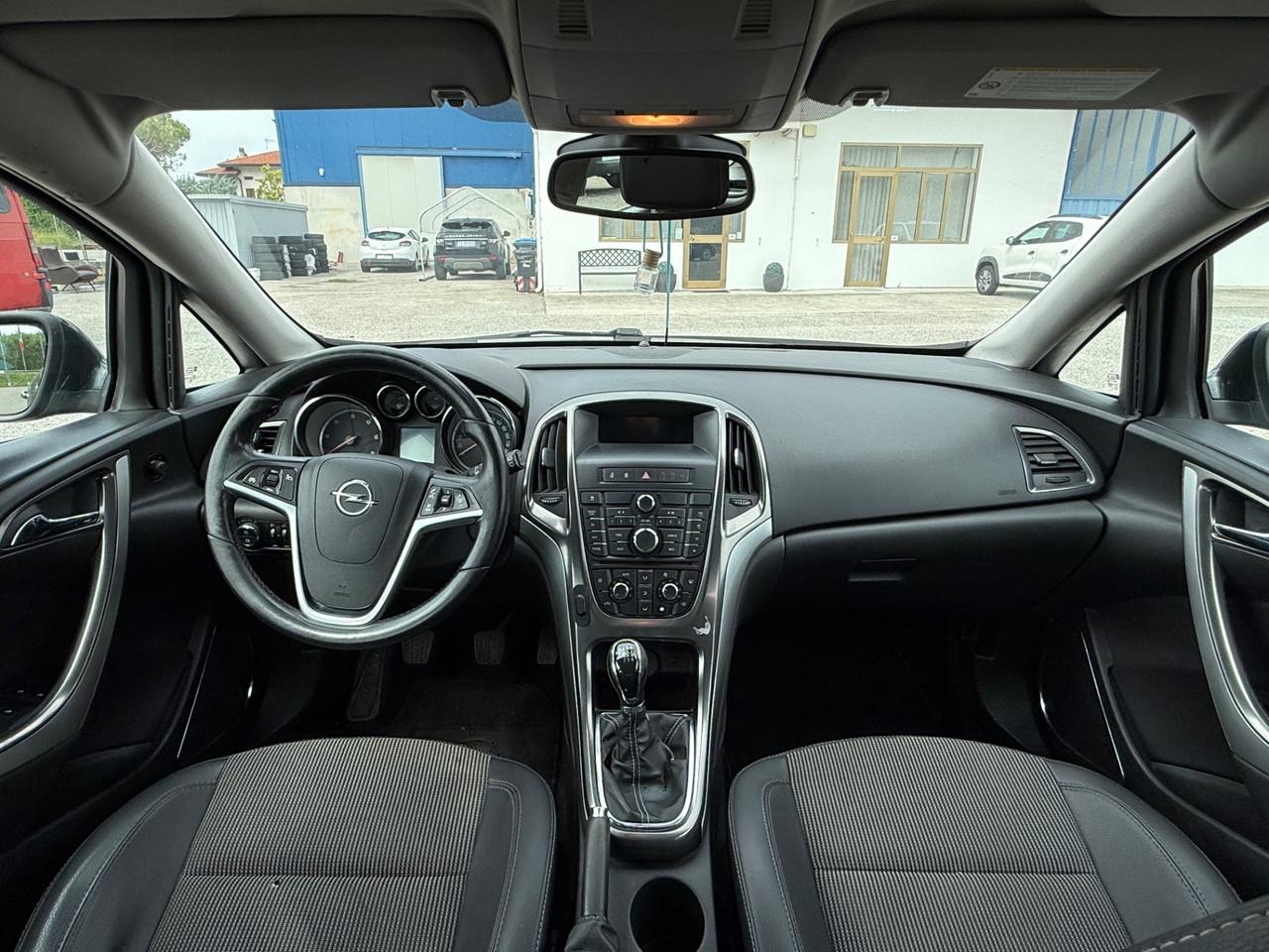Opel Astra 1.7 CDTI 110CV Sports Tourer Cosmo