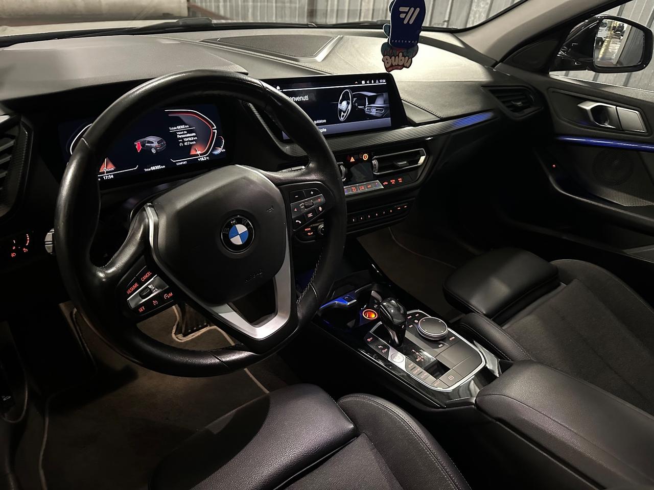 Bmw 118 118i 5p. AUTOM SPORT 60 MILA KM