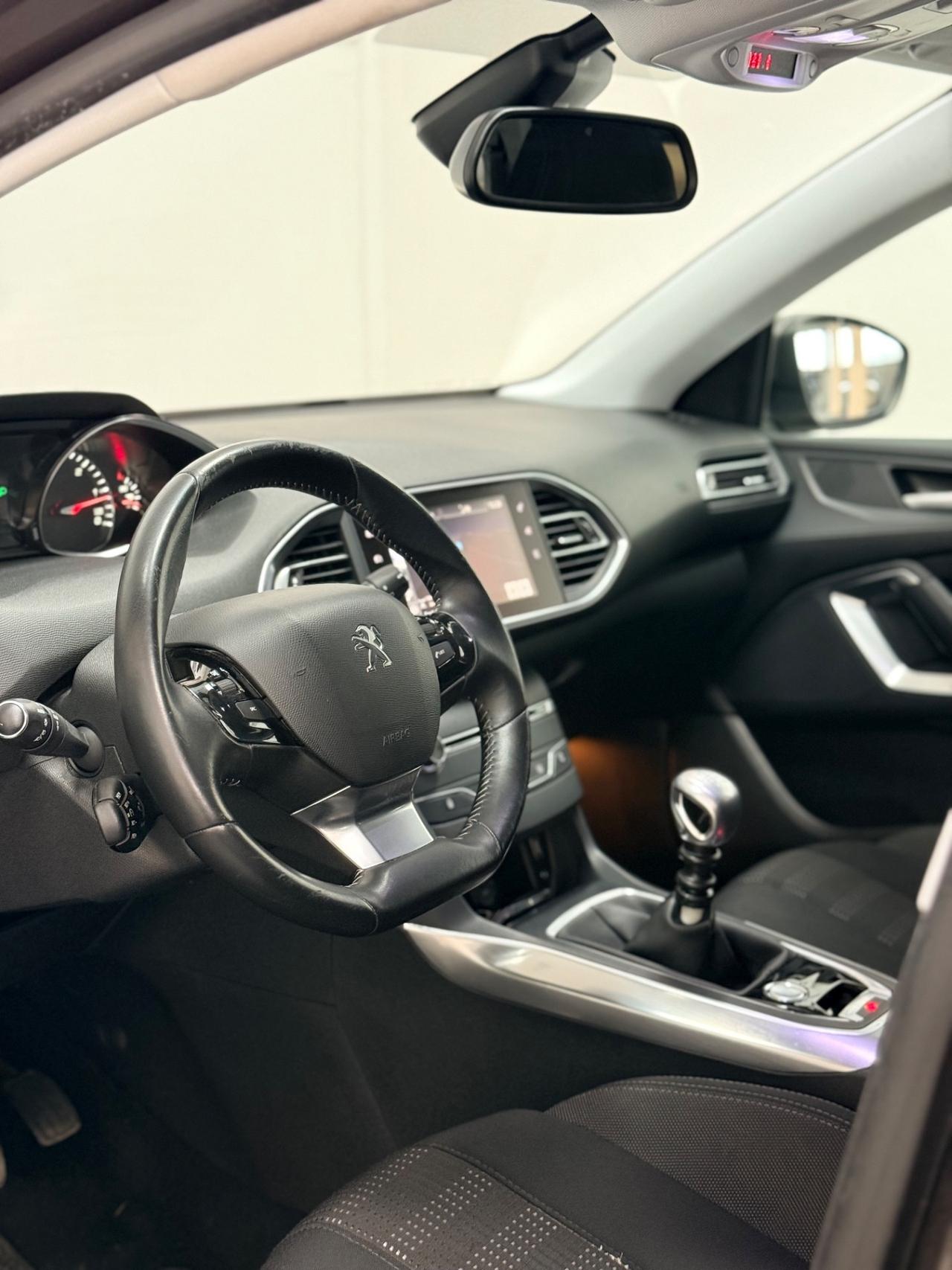 Peugeot 308 1.6 BHDi 120cv SW GT Line 04/2016 Euro 6B