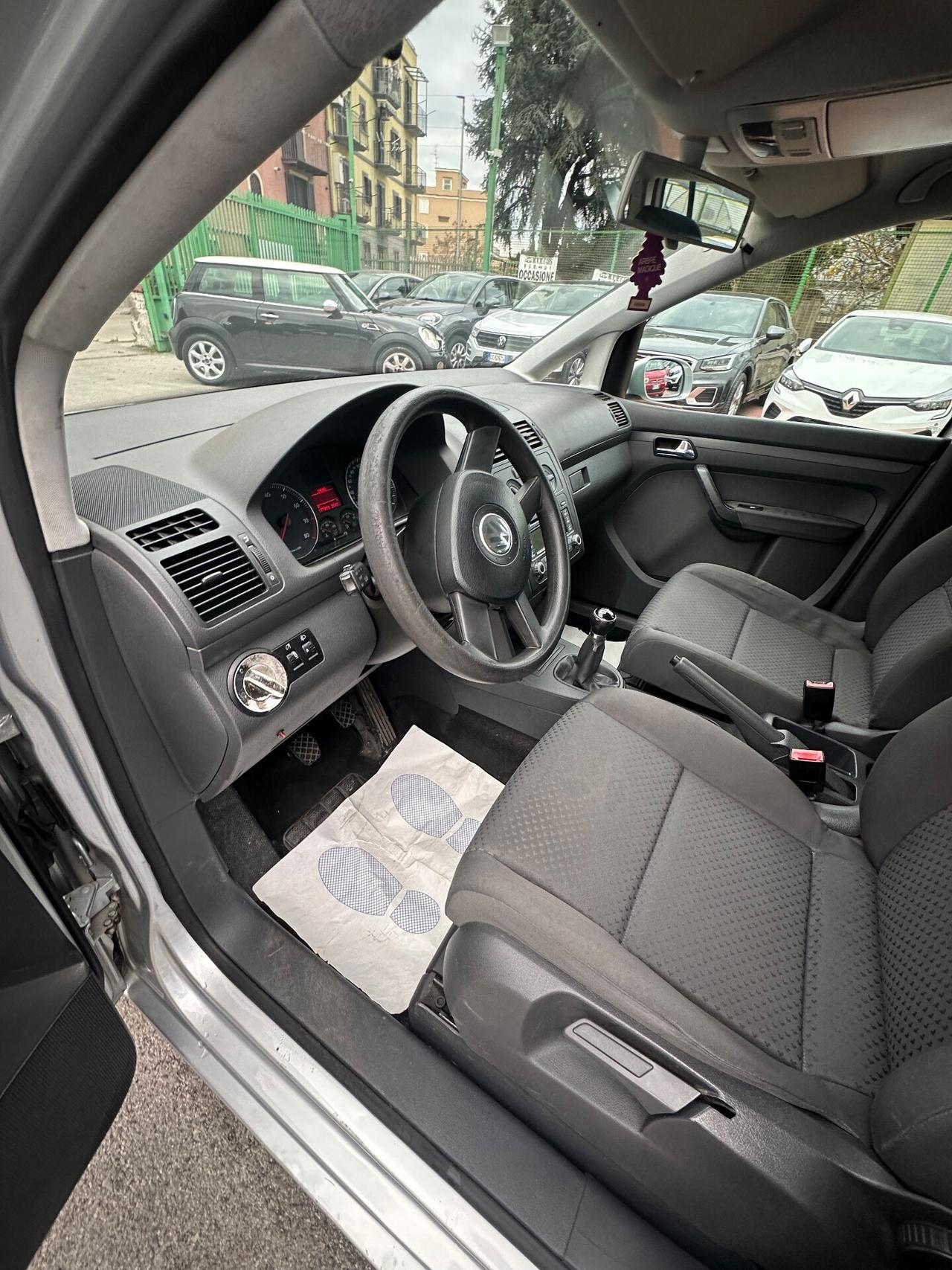 Volkswagen Touran 1.6 Trendline Bifuel G