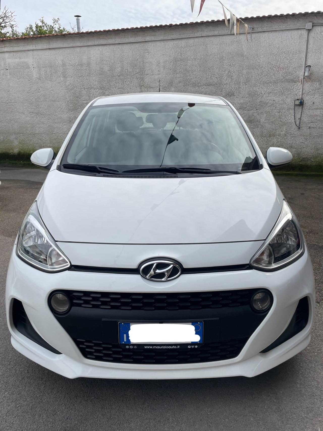 Hyundai i10 1.0 MPI Style restayling Full dal nord Italia