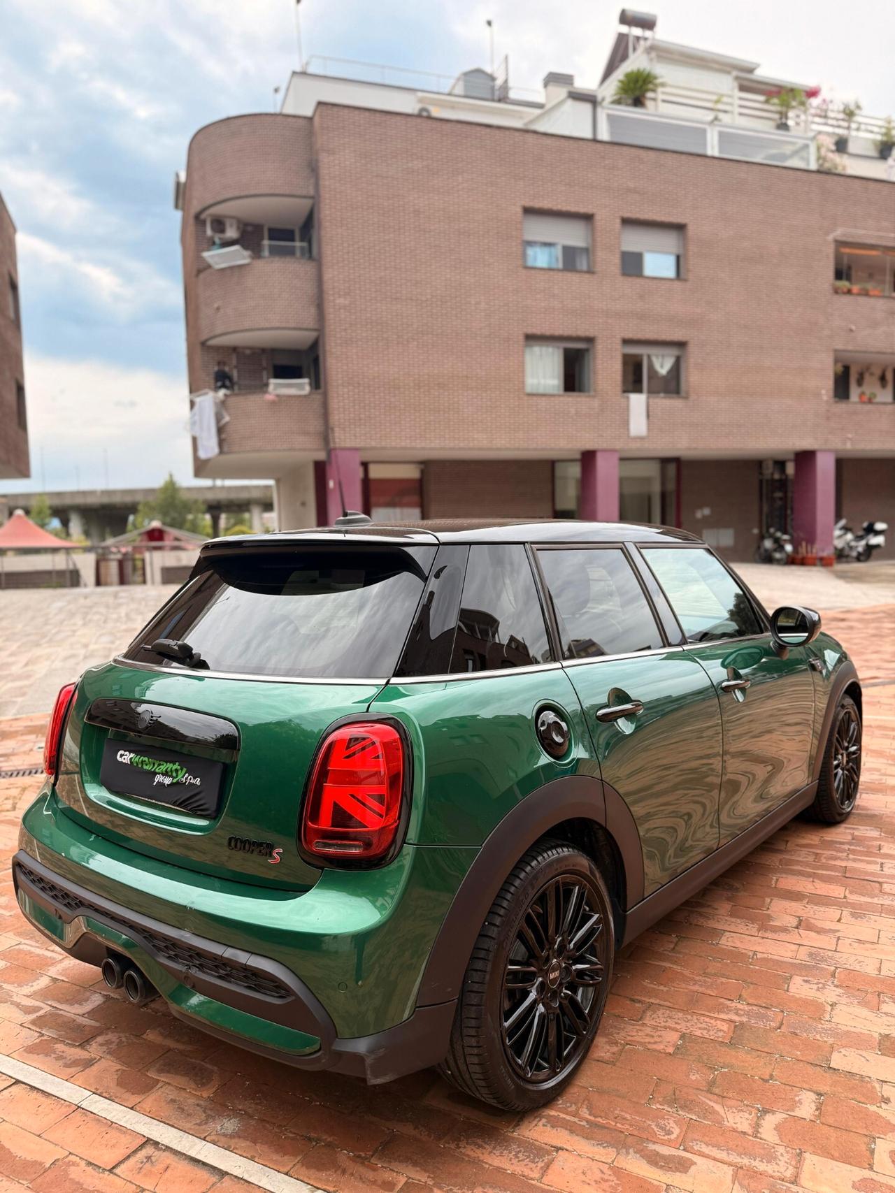 Mini Mini 2.0 Cooper S Classic HATCHBCK Premium 5 PORTE