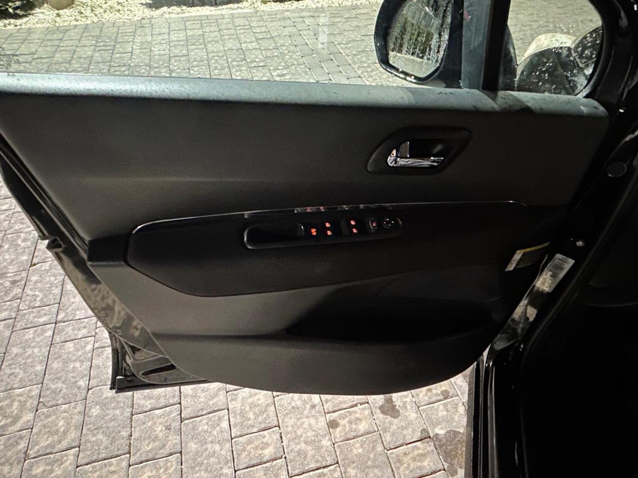 Peugeot 3008 1.6 HDi 110CV Premium