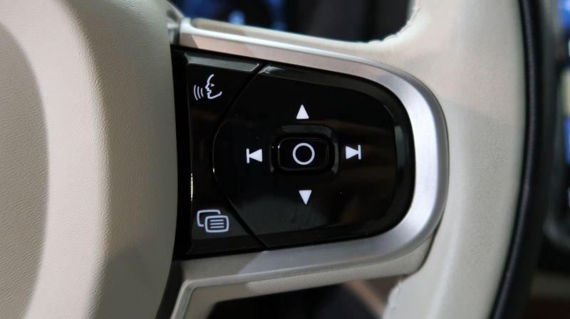Volvo XC90 Plug-In Hybrid T8 AWD Plug-in 7p R. Inscr. Expr.