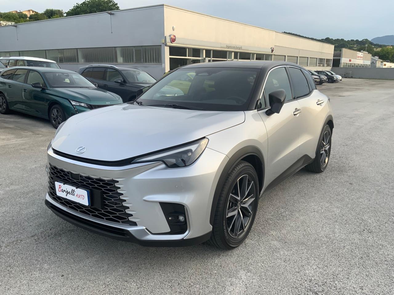 Lexus LBX Hybrid 4WD Cool