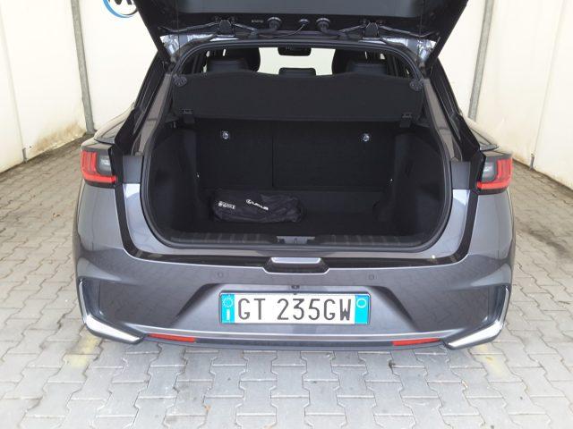LEXUS LBX 1.5 Hybrid Elegant