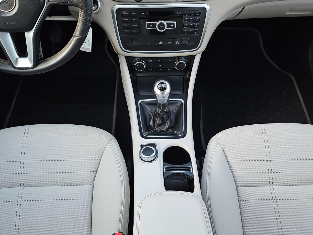 Mercedes-benz CLA 200 CDI Premium