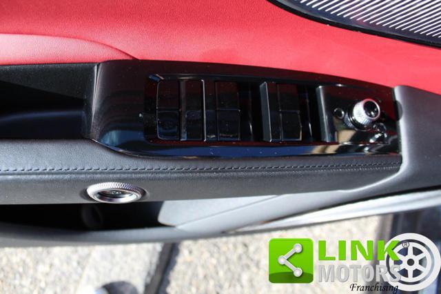 MASERATI Grecale MHEV 300 CV AWD GT