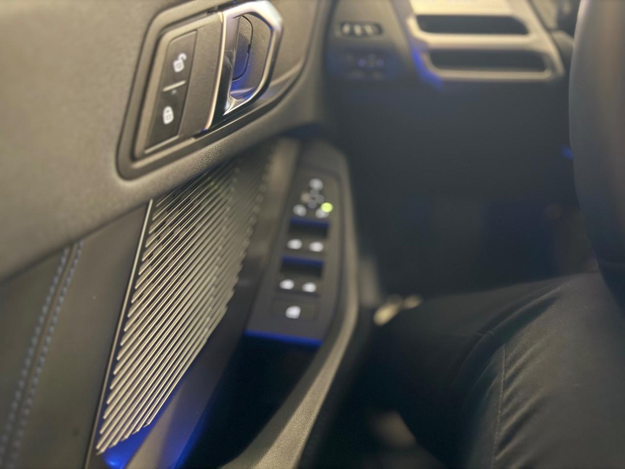 Bmw 120 118d 5p. MSport Design