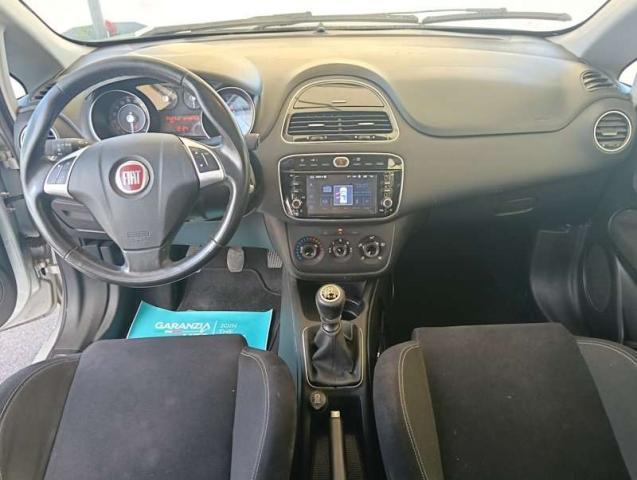 Fiat Punto Punto III 2012 5p 1.2 Lounge E6