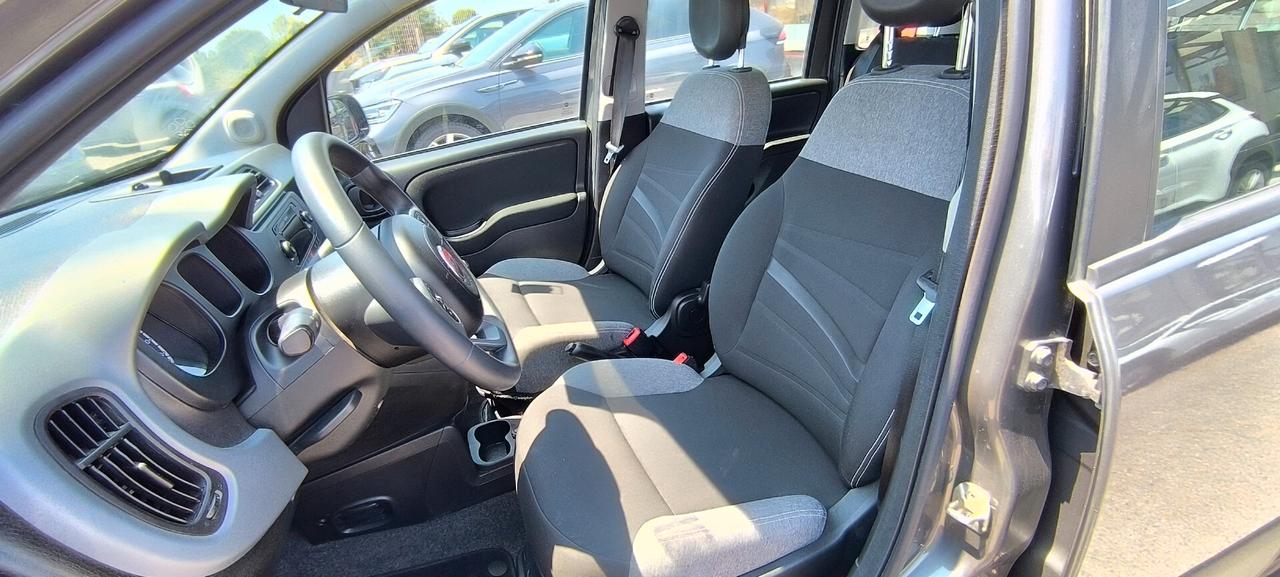 Fiat Panda 1.0 FireFly S&S HYBRID CITY CLIMA