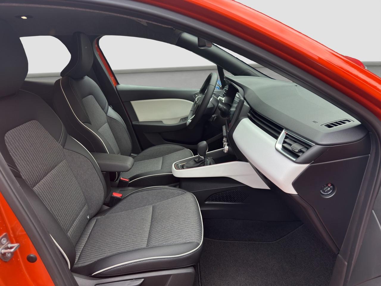 Renault Clio Full Hybrid E-Tech 145 CV 5 porte Techno