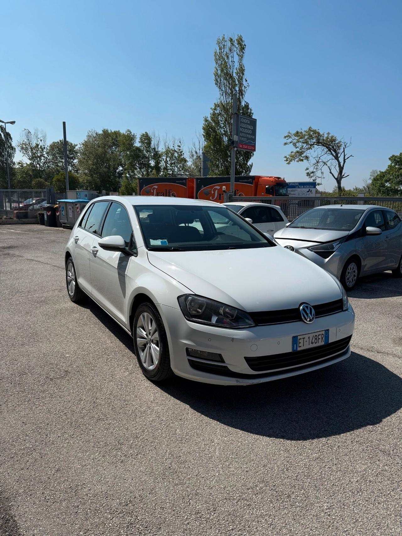 Volkswagen Golf 1.6 TDI 5p. Trendline BlueMotion Technology