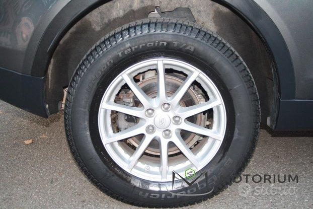 Land Rover Discovery Sport 2.0 TD4 150 CV Pure AWD