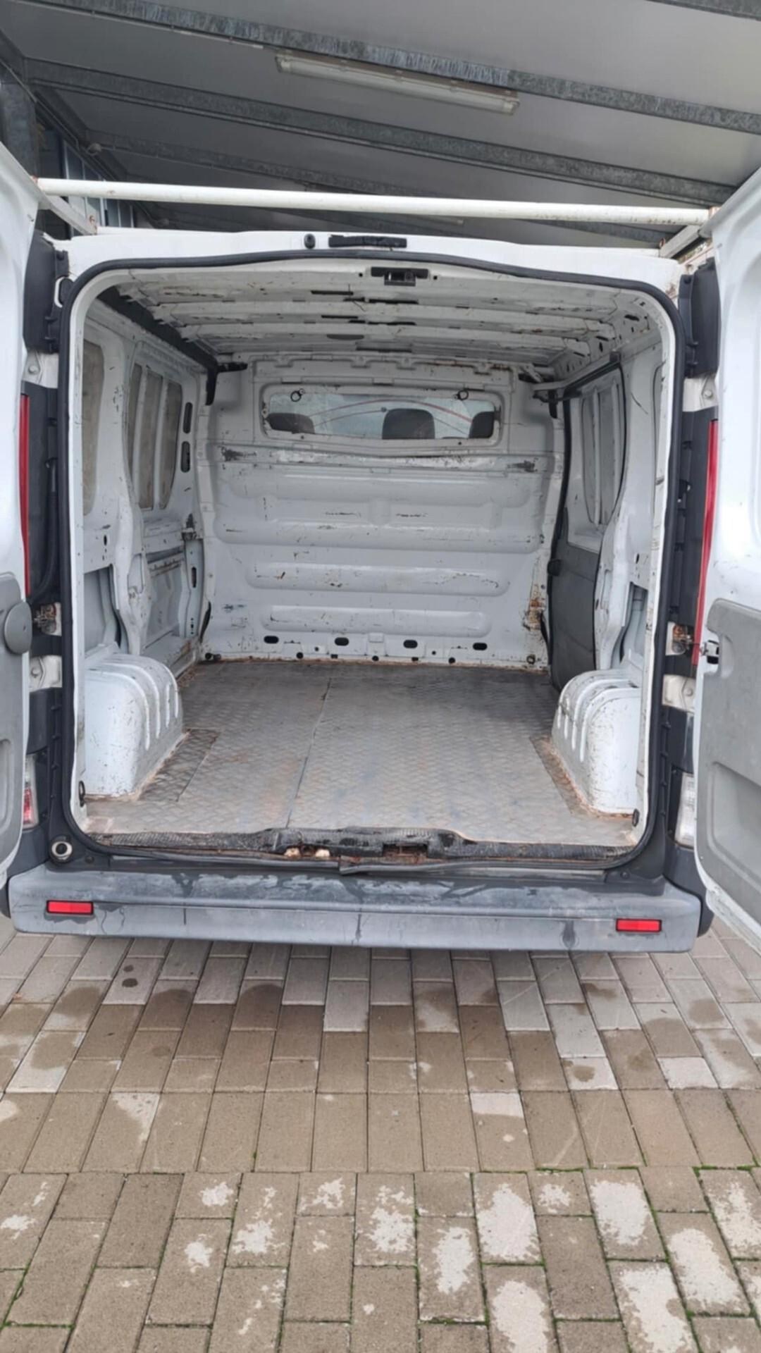 Opel Vivaro 27 2.5 CDTI PC-TN Furgone Fap