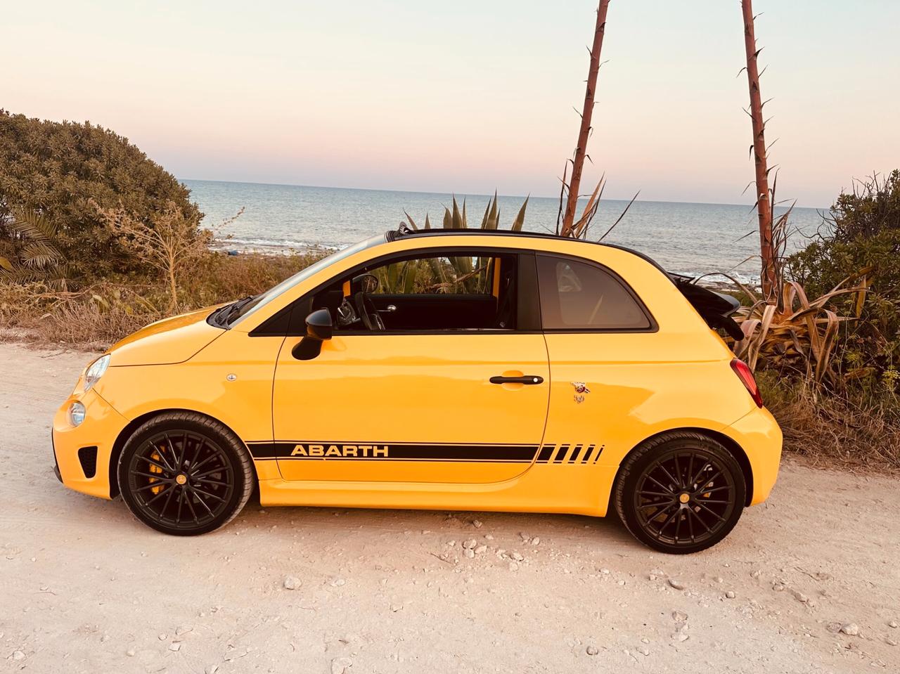Abarth 595 C 1.4 Turbo T-Jet 180 CV Competizione