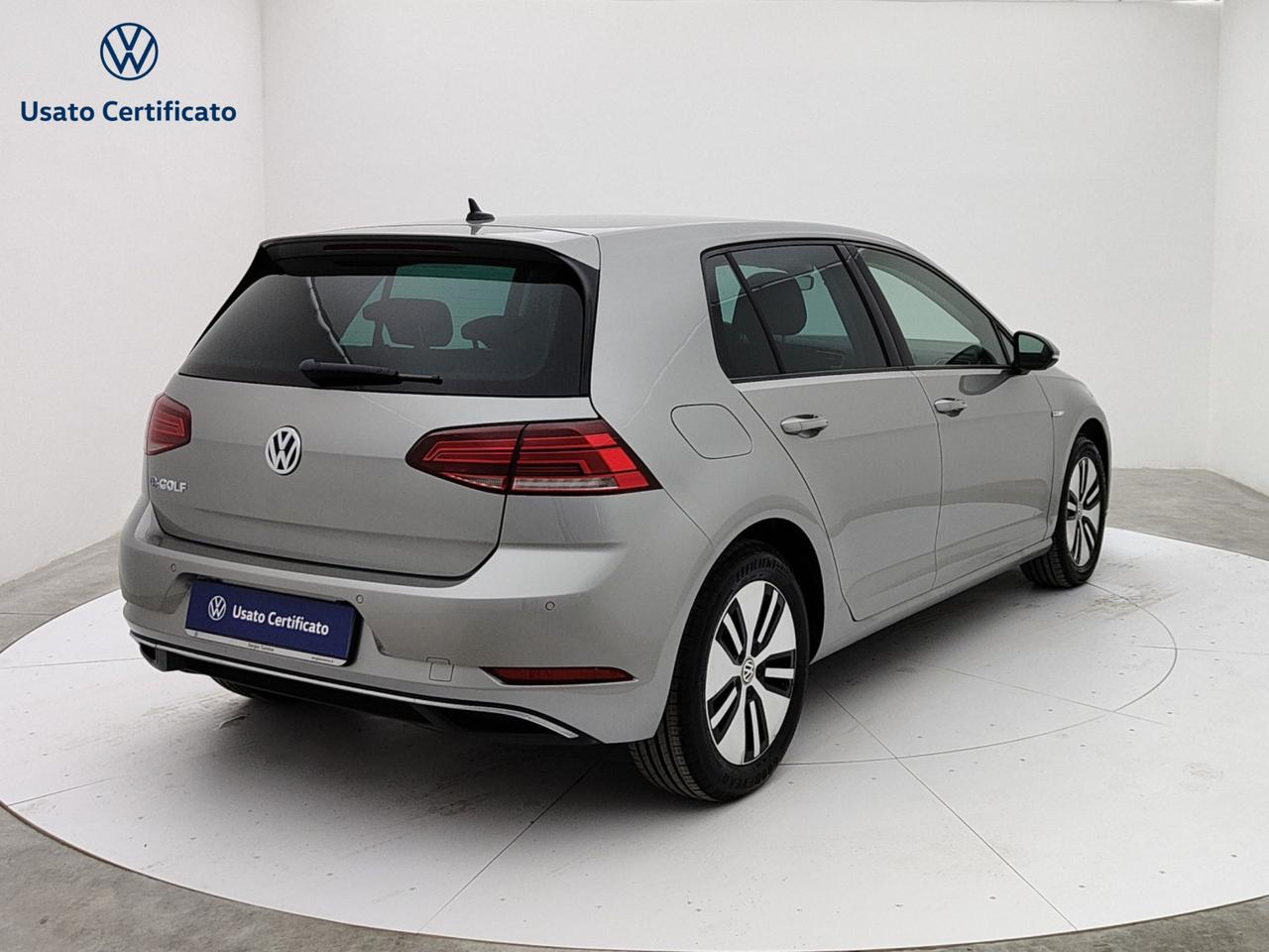 VOLKSWAGEN e-Golf e-Golf 136 CV