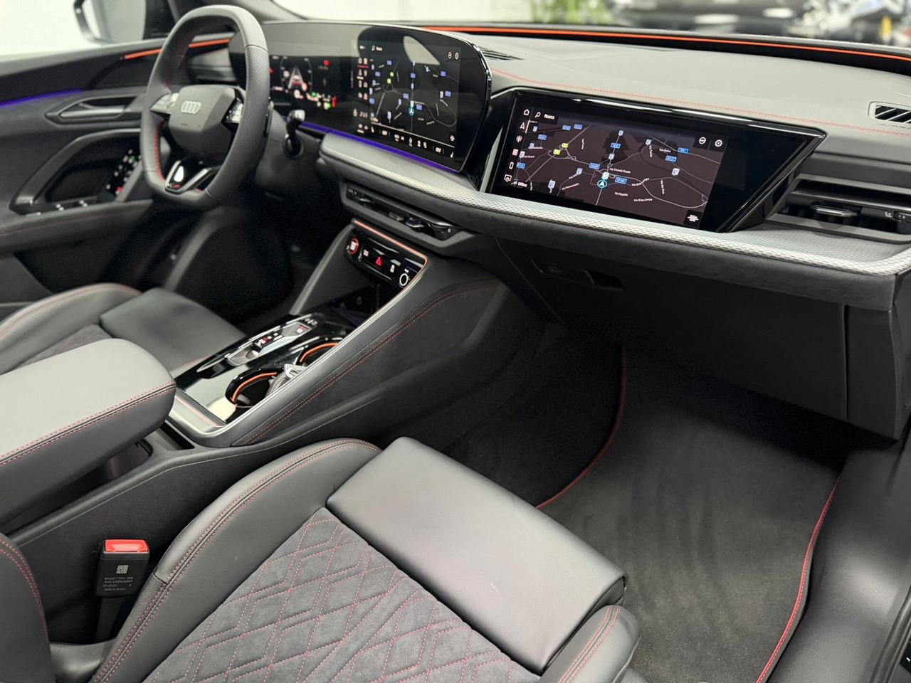 Audi Q5 SPORTBACK 40 TDI quattro S tronic Identity Black