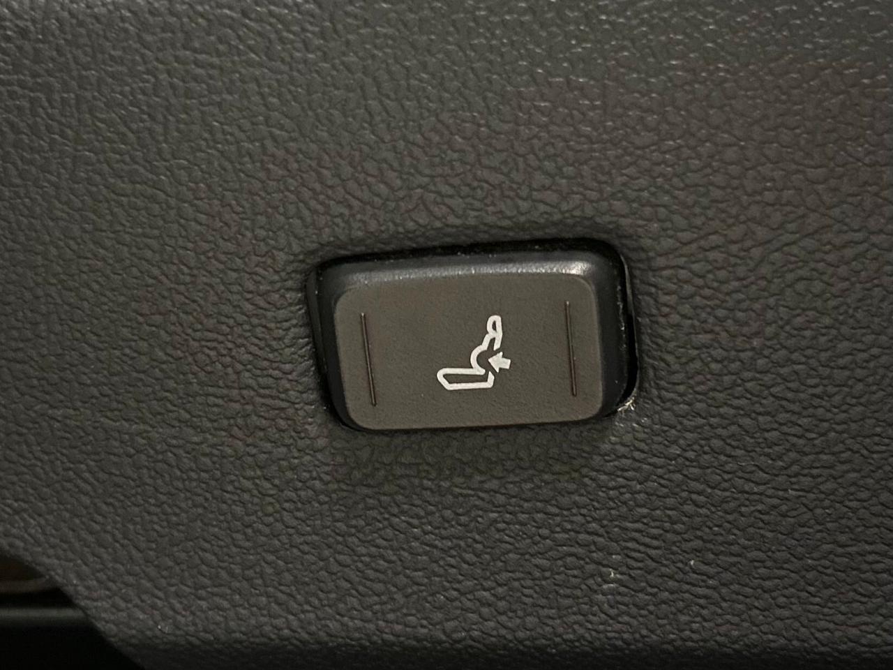 Toyota Corolla Toyota Corolla Active Business 1.8h-DETTAGLI IN DESCRIZIONE
