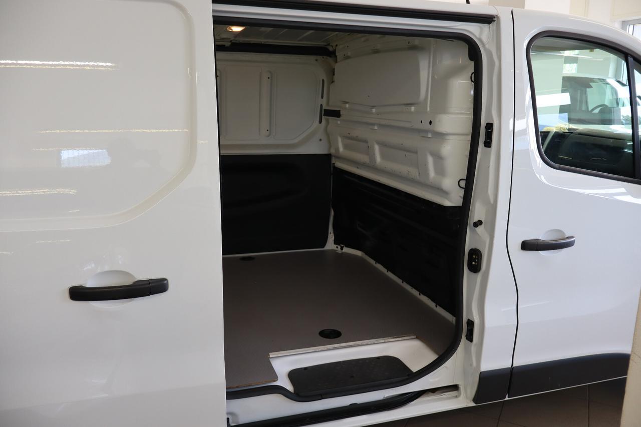 RENAULT TRAFIC T27 L1 H1 1.6 DCI 120 CV GRAND COMFORT