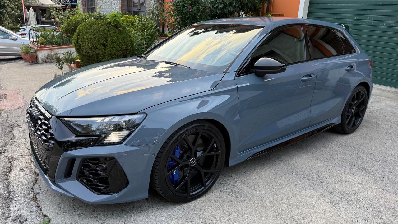 Audi A3 RS 3 SPB TFSI quattro S tronic
