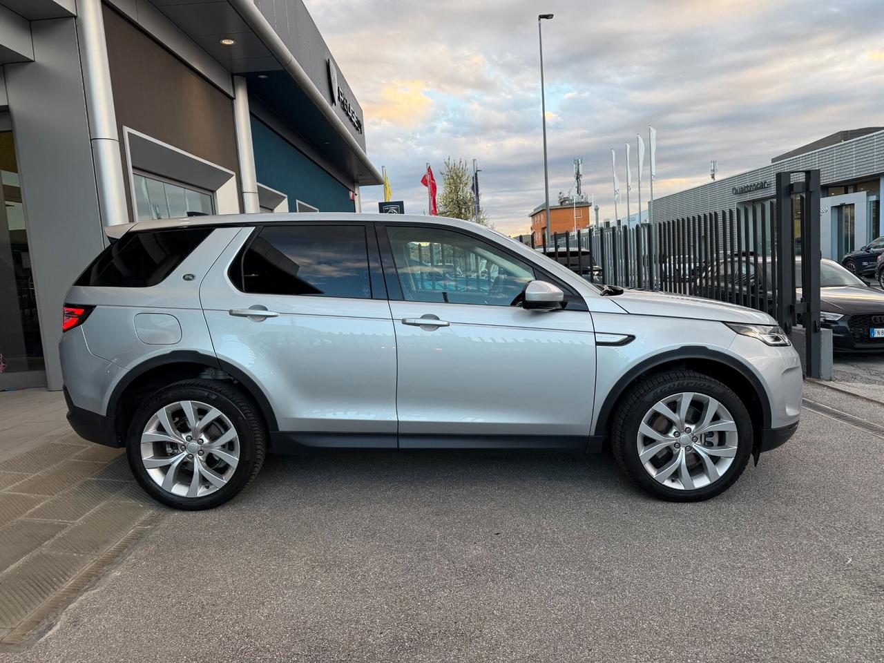 Land Rover Discovery Sport 2.0 TD4 163 CV AWD Auto SE