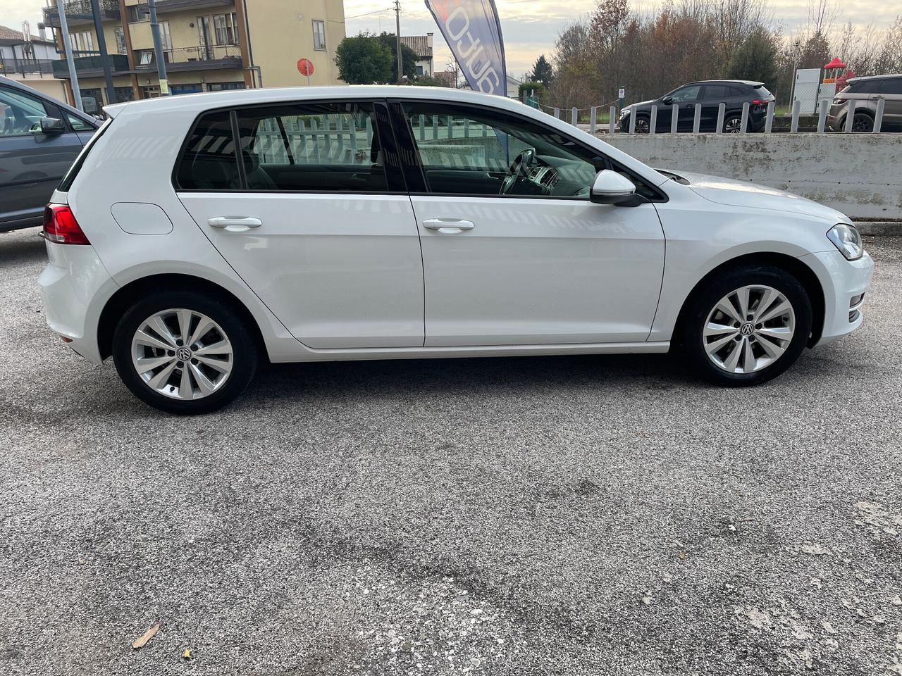 Volkswagen Golf Business 1.4 TGI 5p. Comfortline BlueMotion x neopatentati