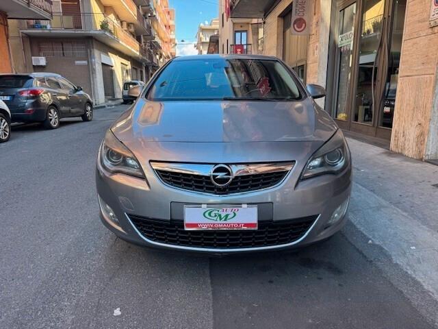 Opel Astra 1.7 CDTI 110CV 5 porte Cosmo