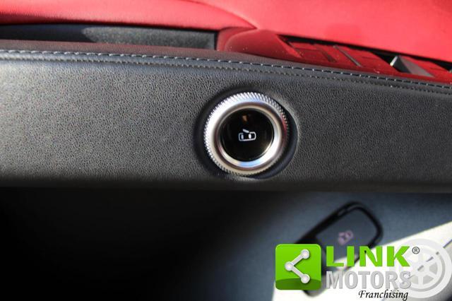 MASERATI Grecale MHEV 300 CV AWD GT