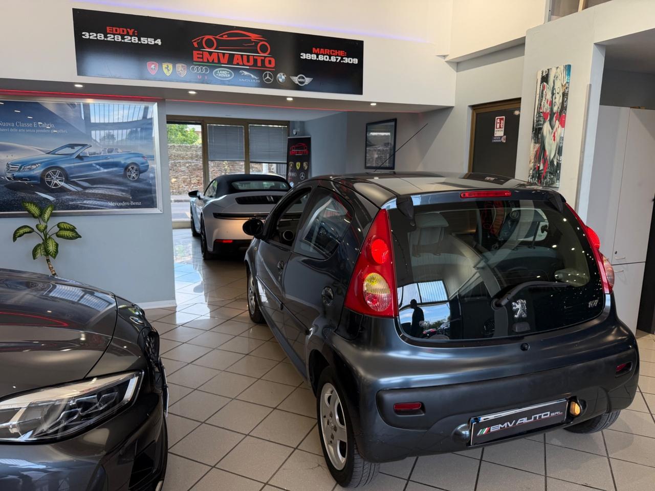 PEUGEOT 107 ('05'-'14') 107 1.0 68CV 5P SWEET YEARS (50 KW) Ok. neopatentati
