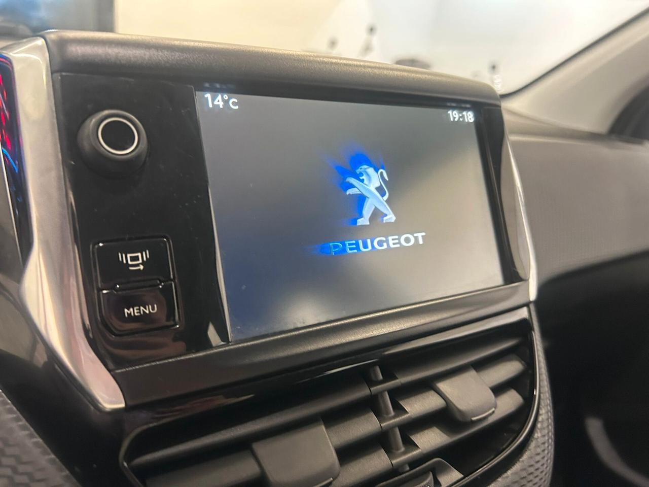 Peugeot 2008 1.6 HDi 92CV S&S Allure 2014