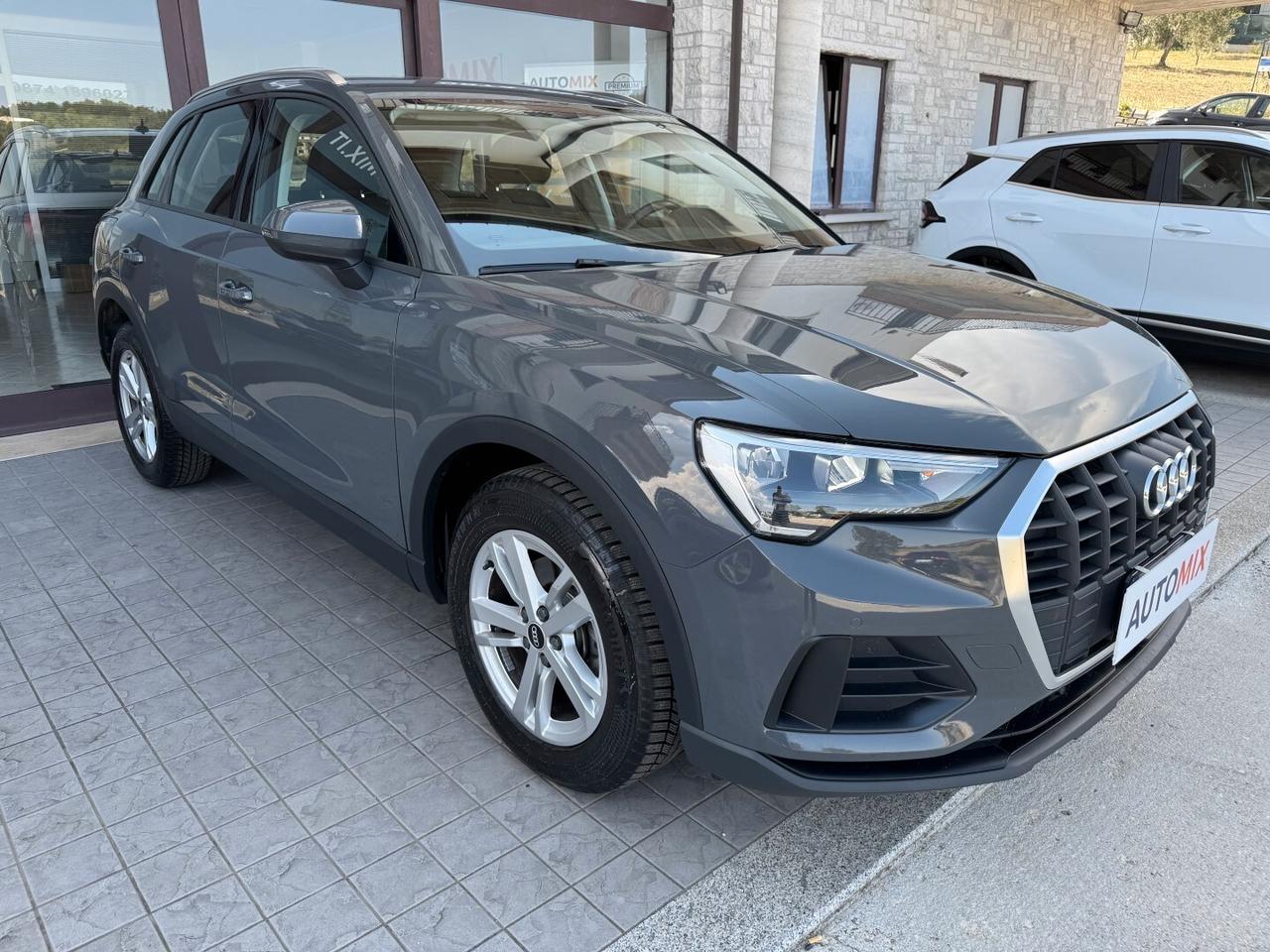 Audi Q3 35 2.0 Tdi Business S-Tronic
