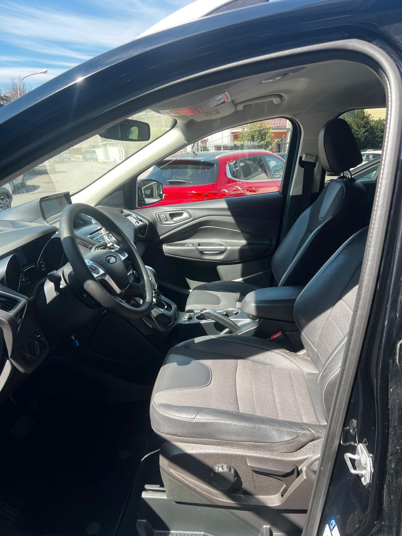 Ford Kuga 2.0 TDCI 150 CV S&S 2WD Titanium