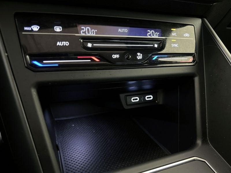 Volkswagen Taigo Taigo 1.0 TSI 110 CV R-Line