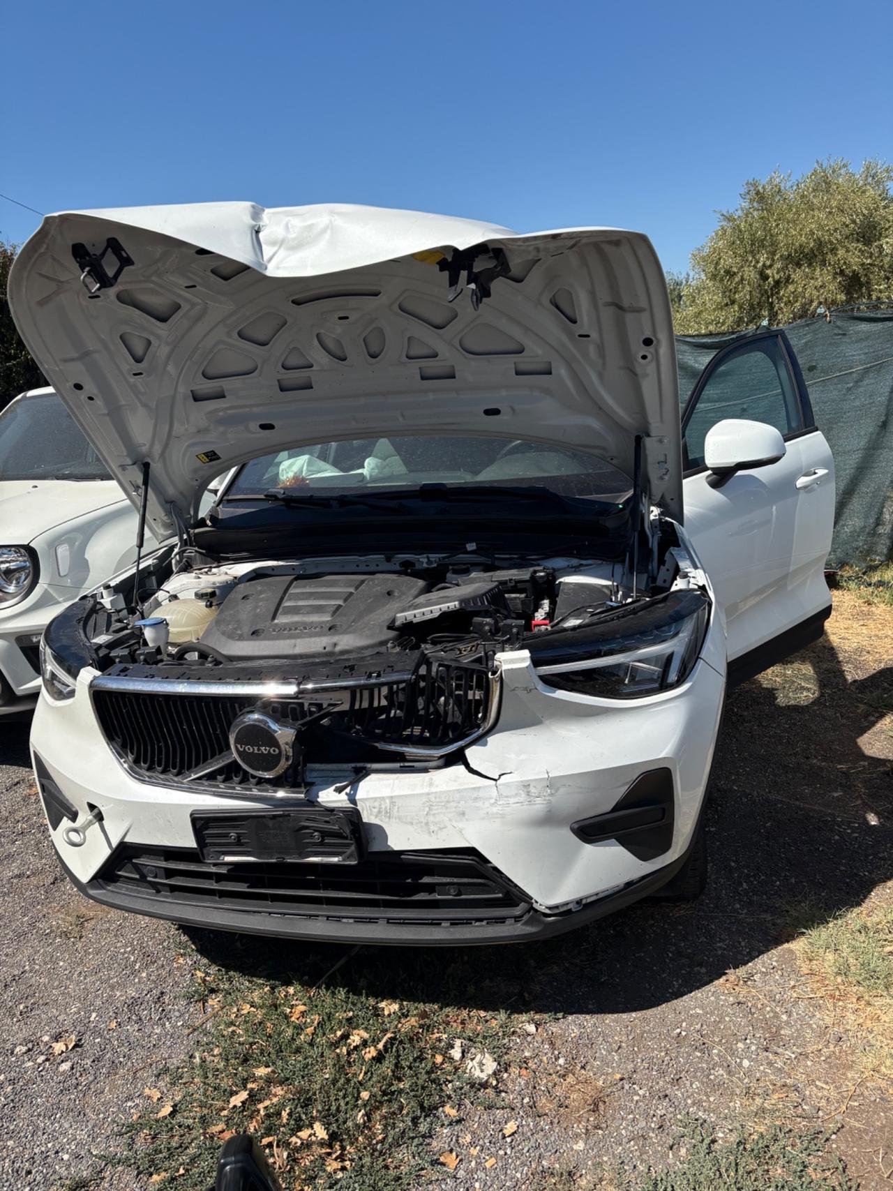Volvo XC40 Incidentata