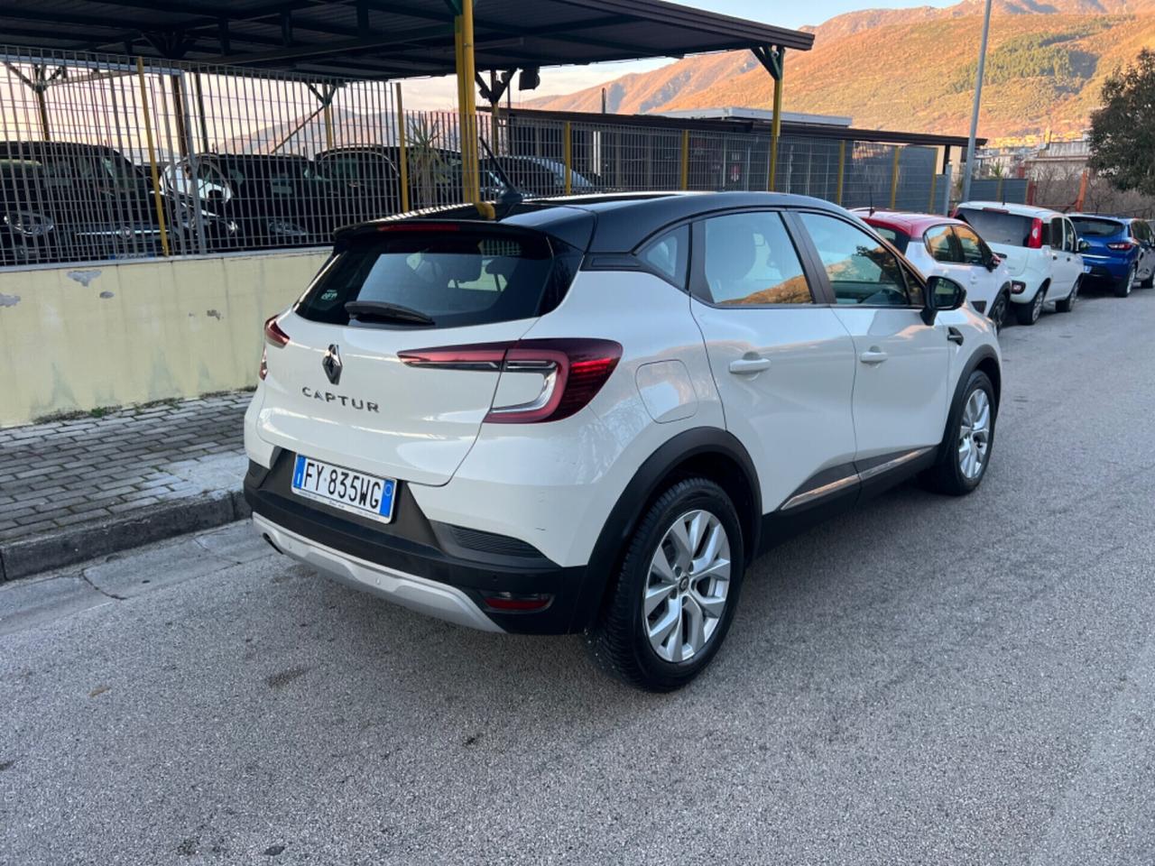 Renault Captur Blue dCi 8V 115 CV EDC Initiale Paris