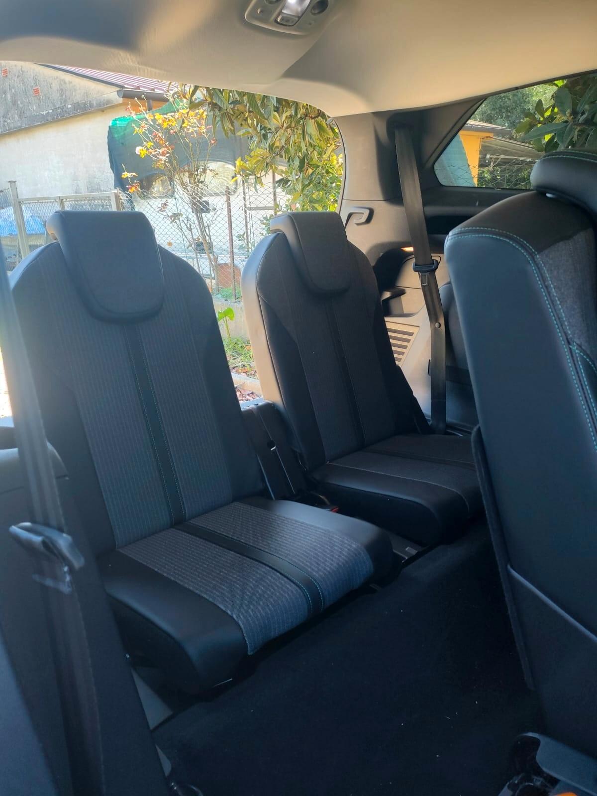 Peugeot 5008 BlueHDi 130 S&S EAT8 Allure Pack
