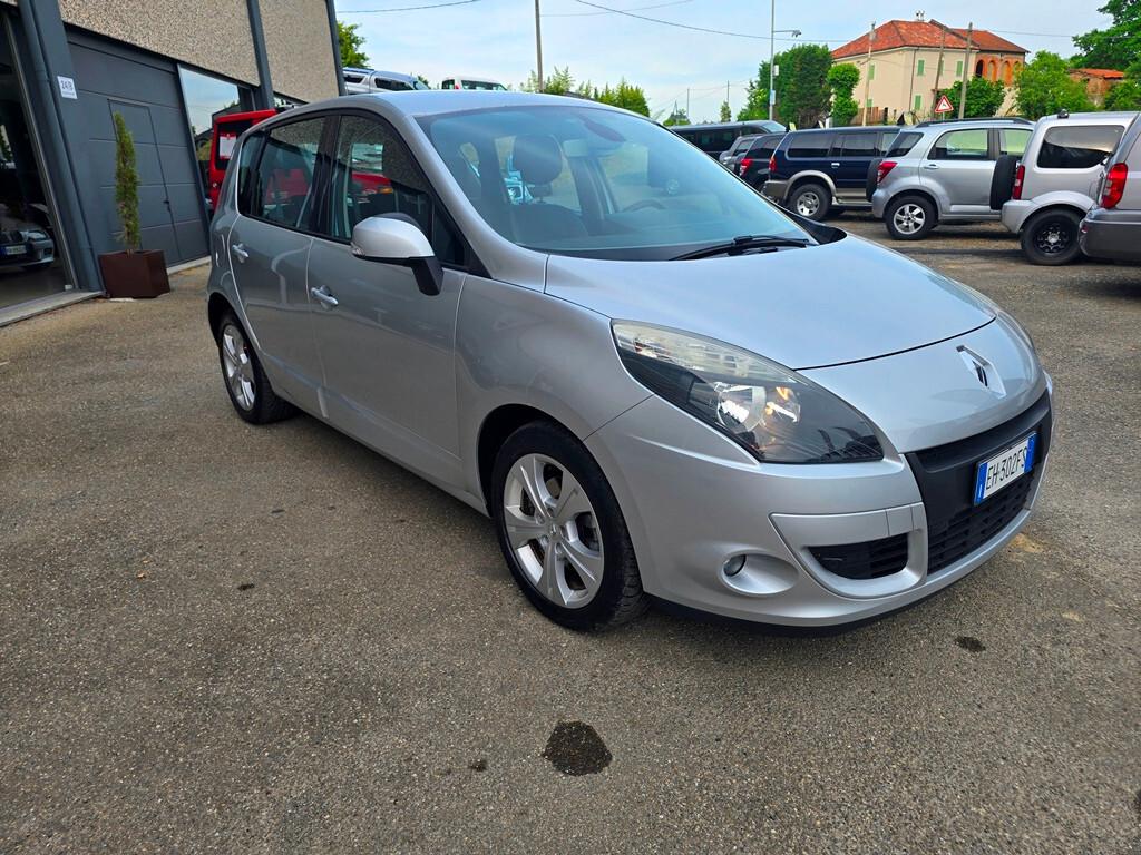 Renault Scenic Scénic X-Mod 1.5 dCi 110CV Dynamique