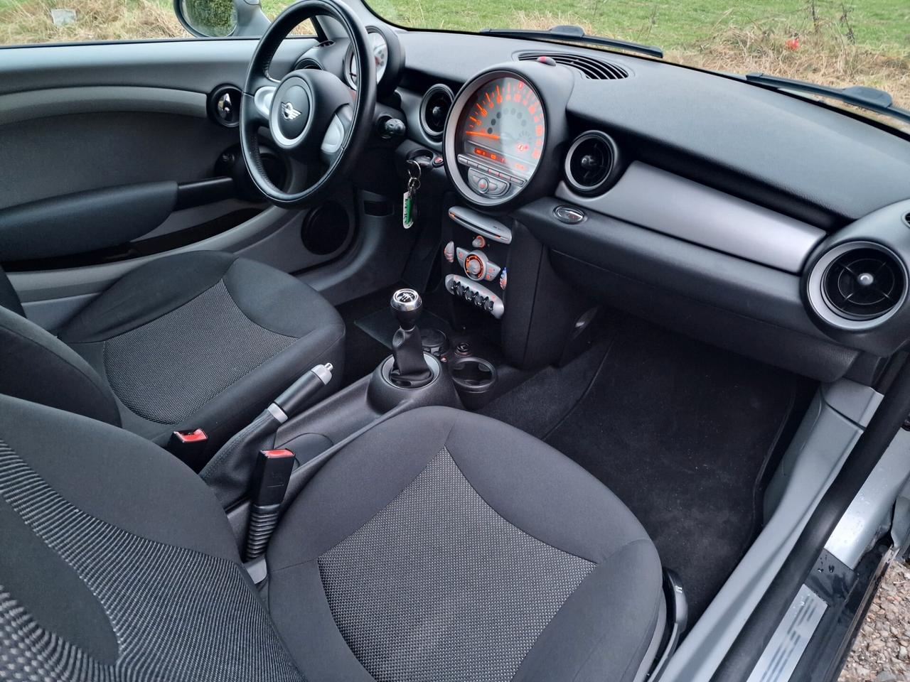 Mini Cooper 1.6 120cv 72000km