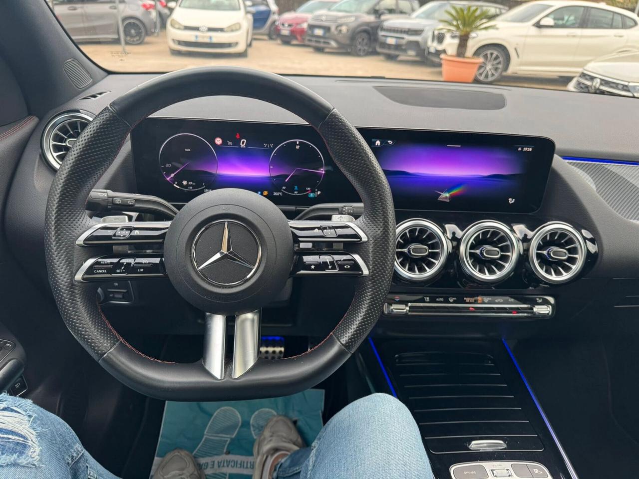 MERCEDES GLA200d PREMIUM PLUS AMG LINE + TETTO