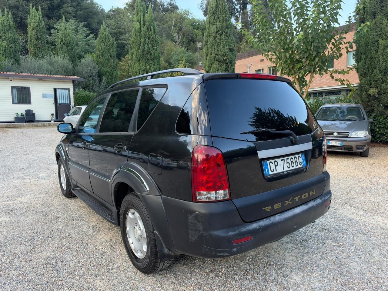 Ssangyong REXTON 2.7 XDi cat Premium 3 TOD