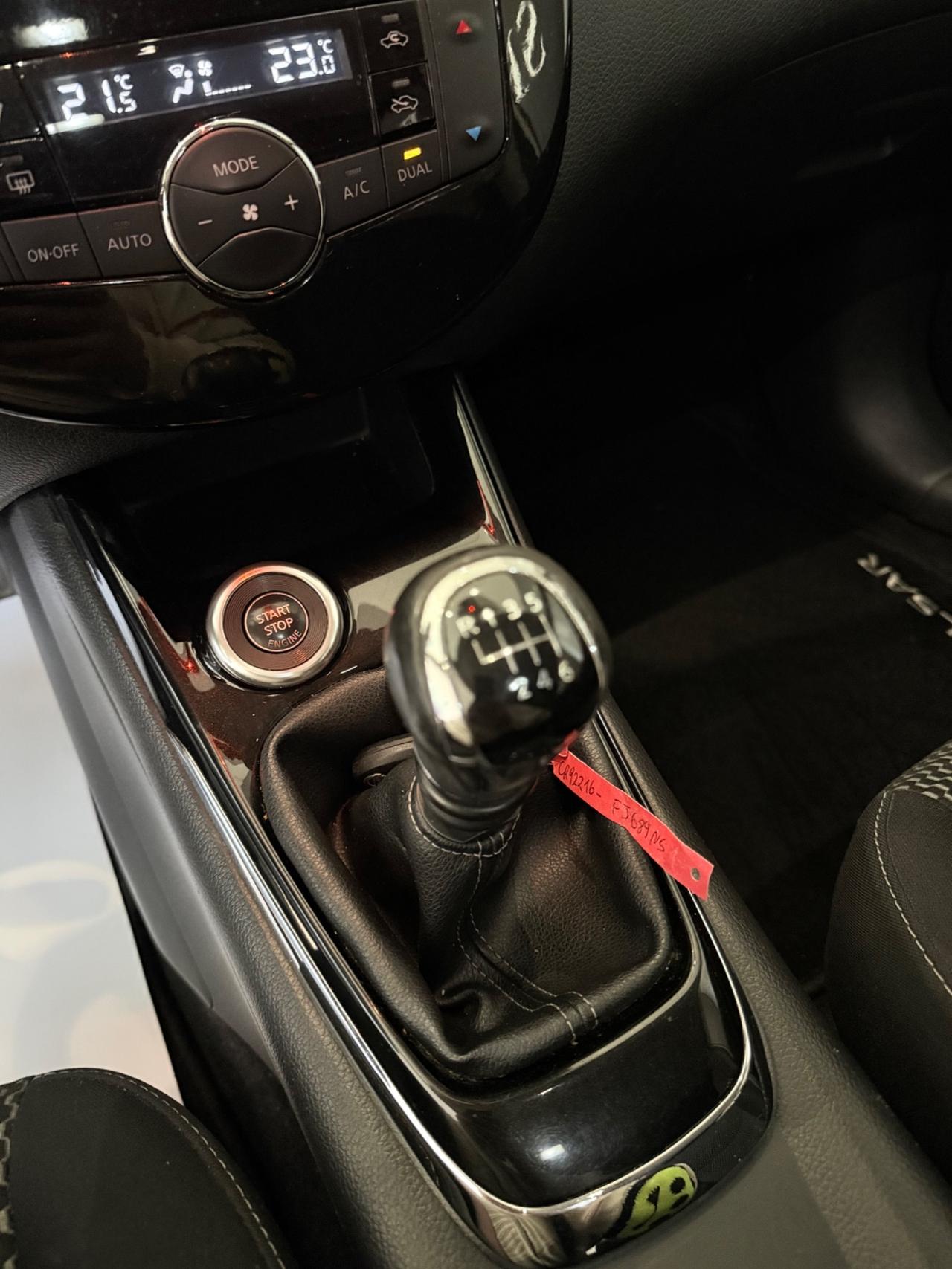 Nissan Pulsar 1.5 dCi Tekna NEOPATENT NAVI RETROCAMERA FULL