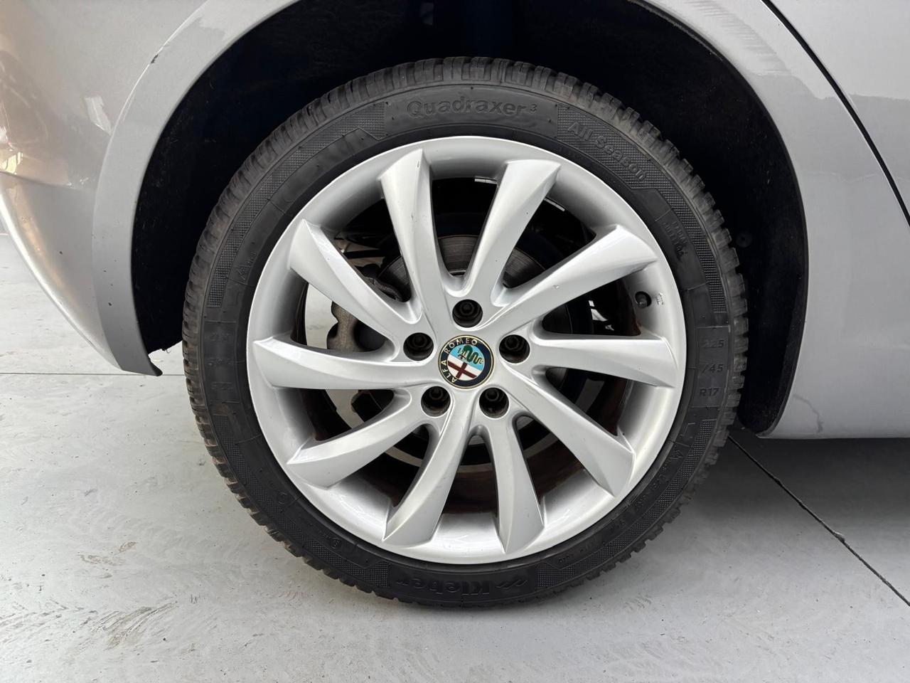 Alfa Romeo Giulietta 1.6 JTDm-2 120 CV Exclusive