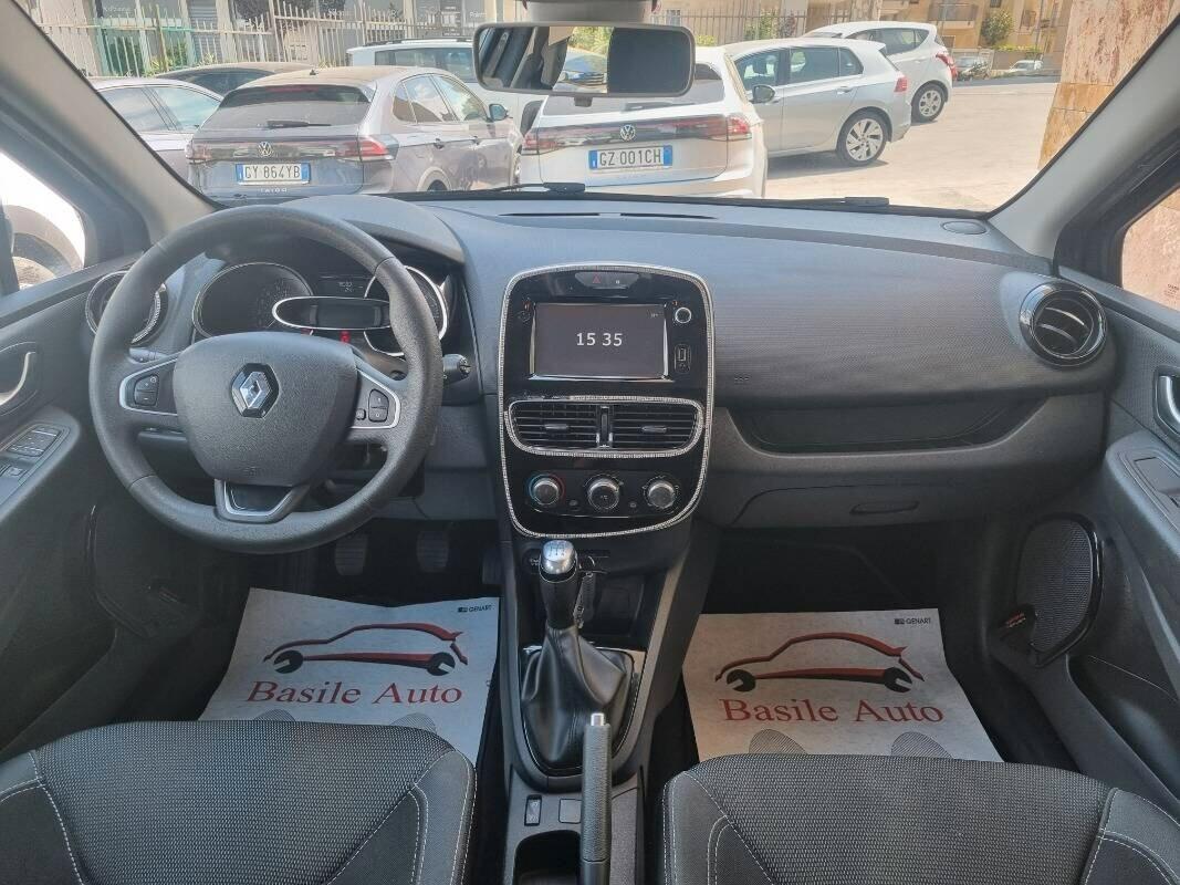 Renault Clio 1.2 75CV 5 porte Zen