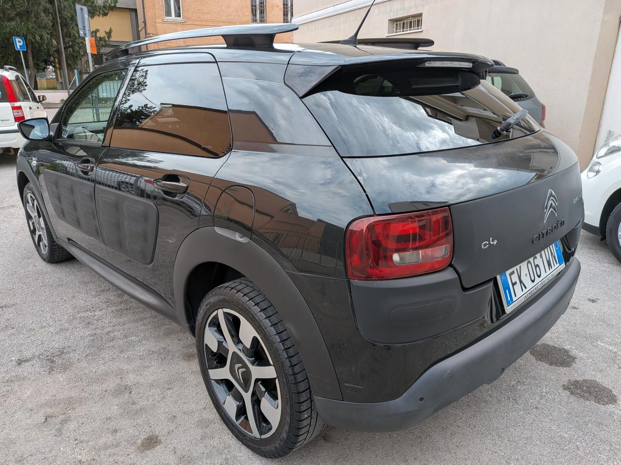 Citroen C4 Cactus 1.2 Shine