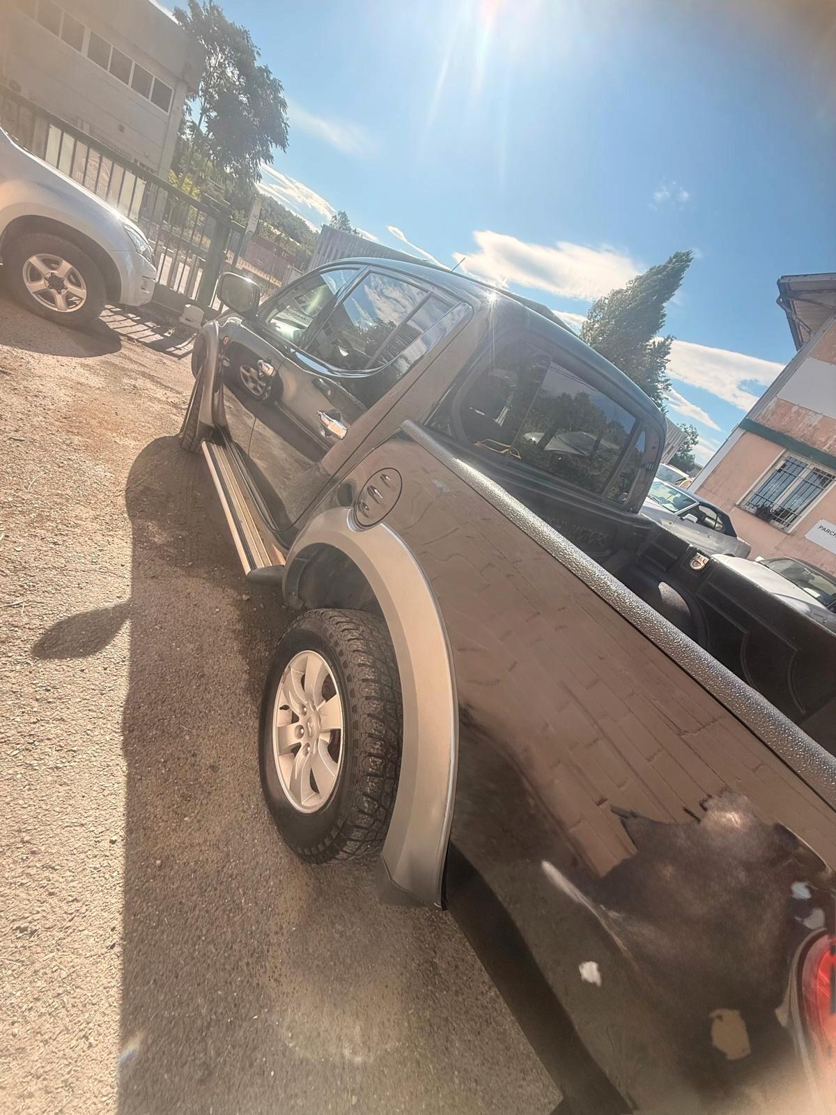 Mitsubishi L200 2.5 DI-D/136CV Double Cab