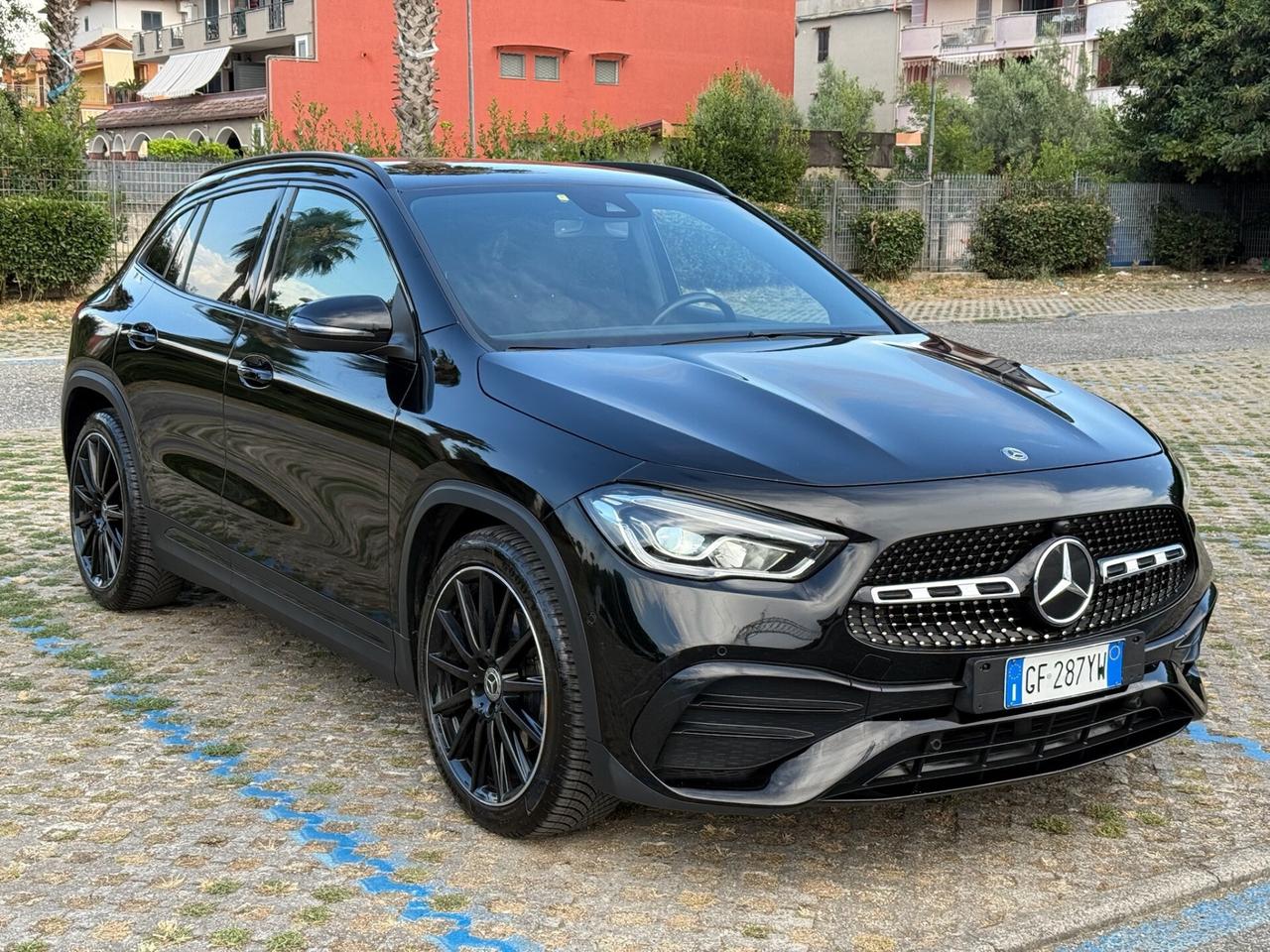 MERCEDES GLA 2.0 116cv AMG Line & Night Package