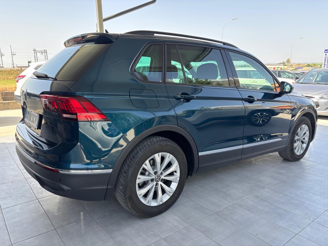 Volkswagen Tiguan 2.0 TDI 150 CV SCR DSG R-Line