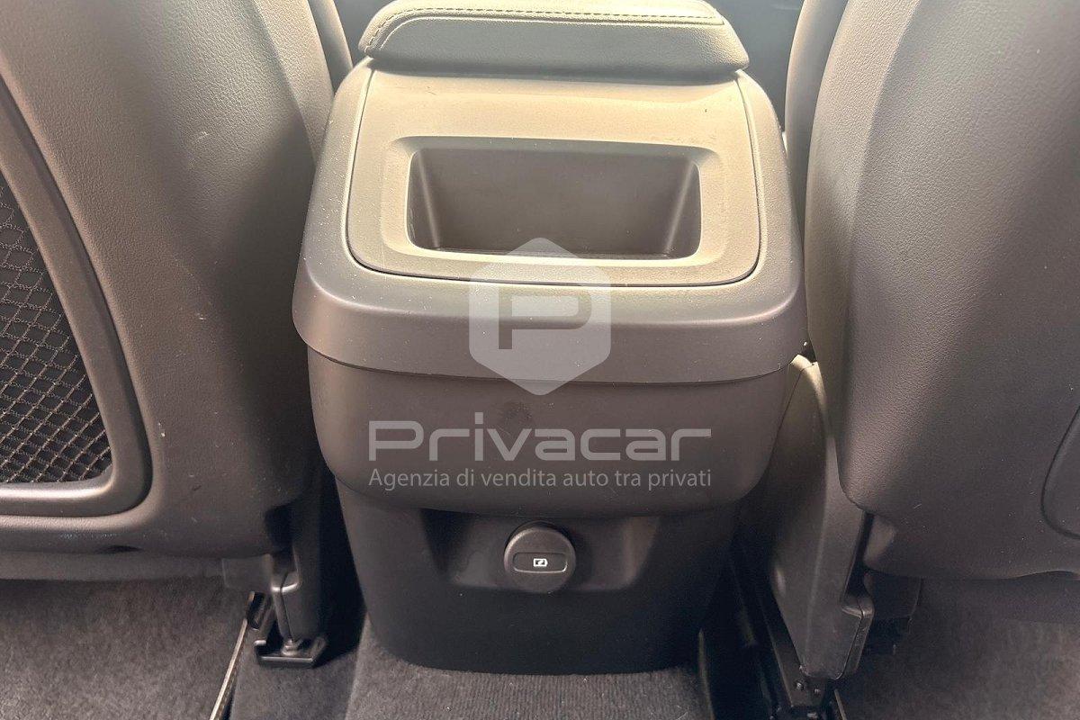 VOLVO XC60 B4 Geartronic R-design